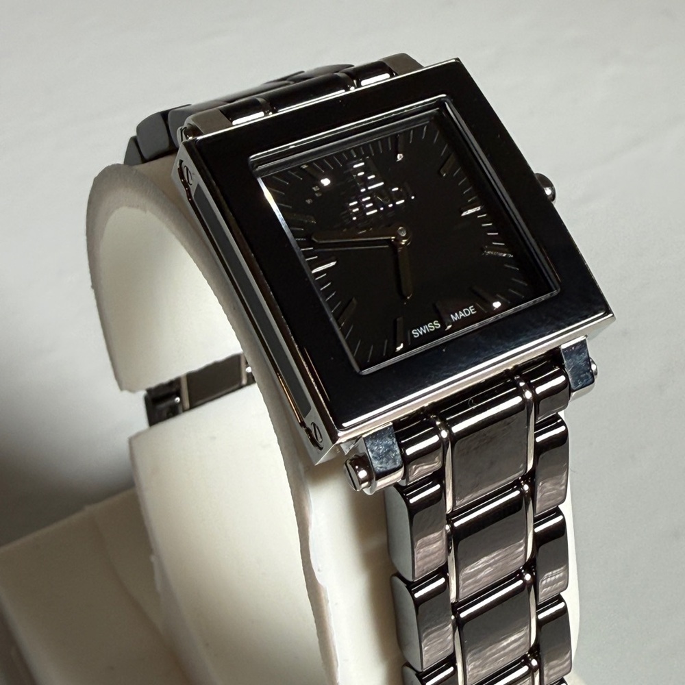 Fendi Orologi 6200L Swiss Made Watch Black Stainless Steel Square Face - Picture 2 of 11